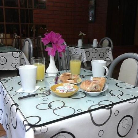 Hotel Colonial Buenos Aires Ngoại thất bức ảnh
